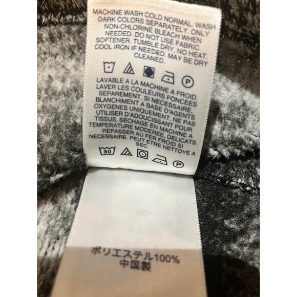 Lands' End 1/4 Zip Sherpa Black White Gray Ombre Stripe Pullover Sweater Size M - Picture 8 of 10